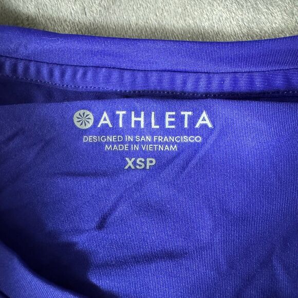 Athleta tee with mesh trim - Picture 2 of 3